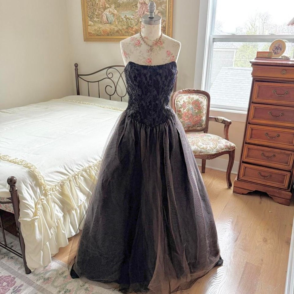 black fairy beaded prom dress Y2K‎ jovani black strapless ball gown size 14